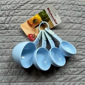 New Kitchen Aid Dry Measuring Cups Light Blue